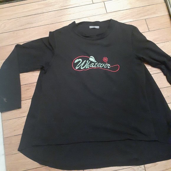 Beautiful TUNIC - Picture 1 of 4